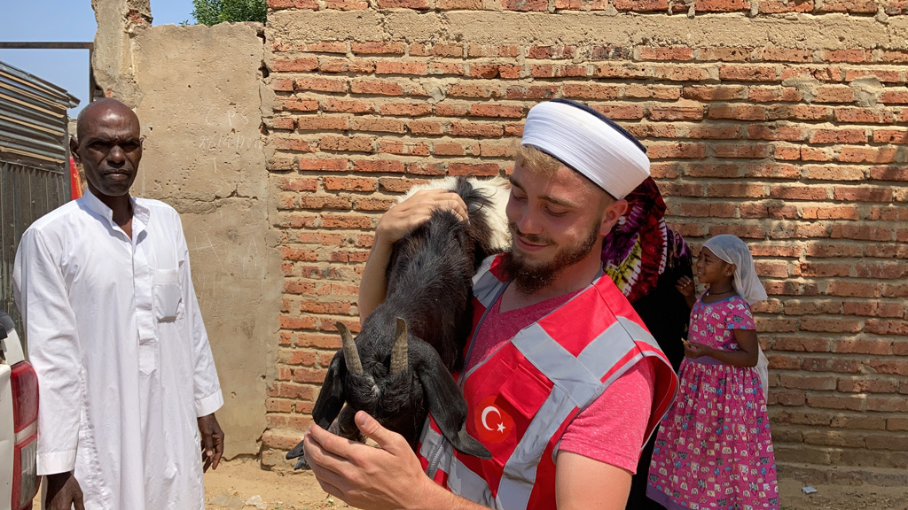 50 Aileye Süt Keçisi